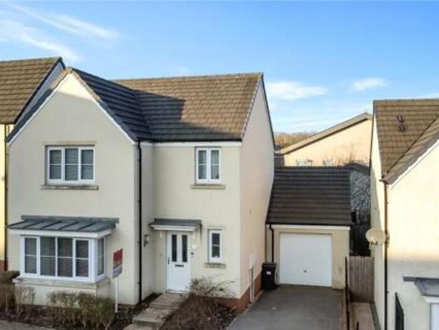House for sale in Lamellion, Cornwall