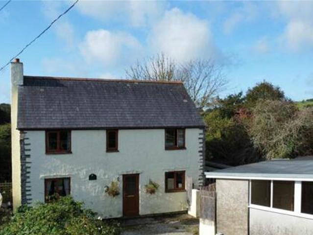 House for sale in Lamellion, Cornwall