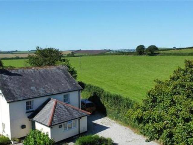 House for sale in Lamellion, Cornwall
