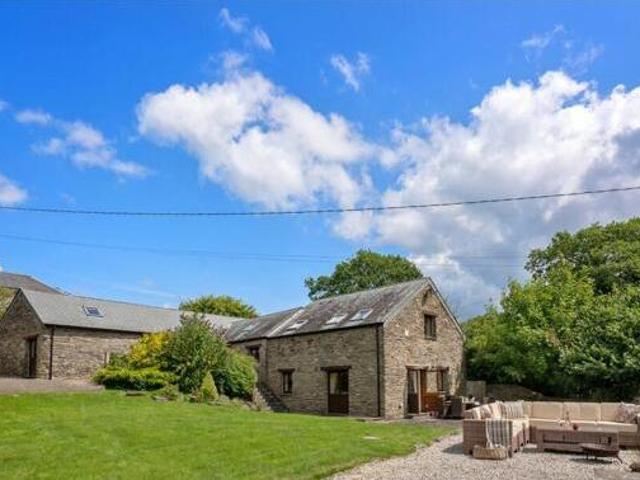 House for sale in Lamellion, Cornwall