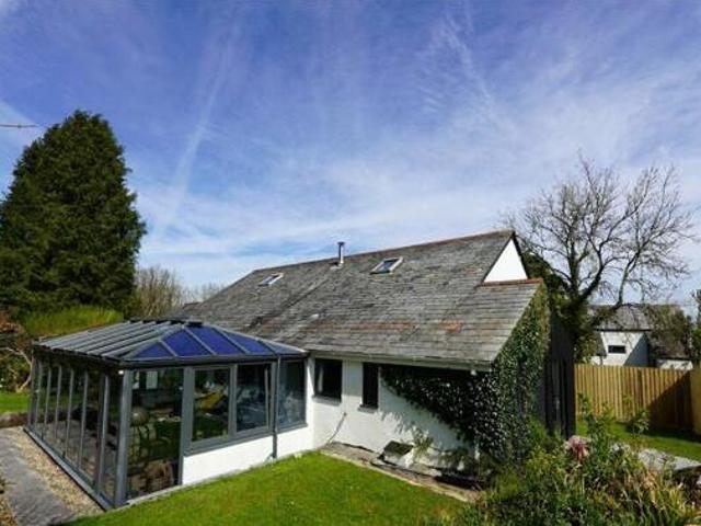 House for sale in Lamellion, Cornwall