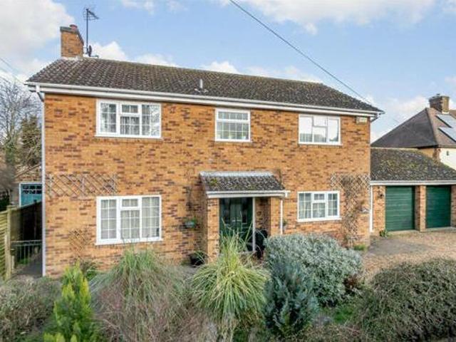 House for sale in Northampton, Northamptonshire