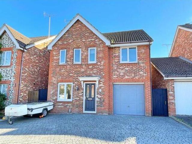 House for sale in Rustington, Arun