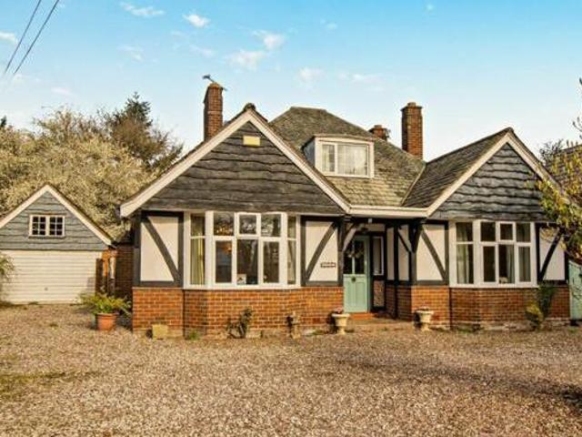House for sale in Lyons, Greater London
