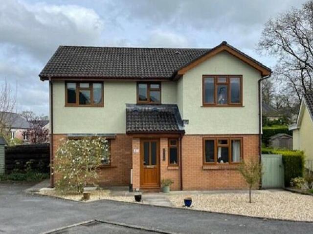 House for sale in Llandeilo, Wales