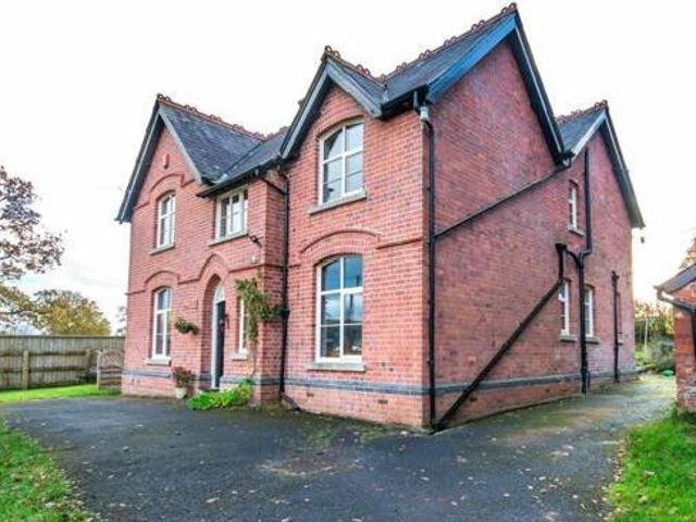 House for sale in Llandovery, Wales