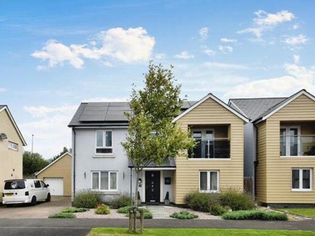 House for sale in Llanelli, Wales