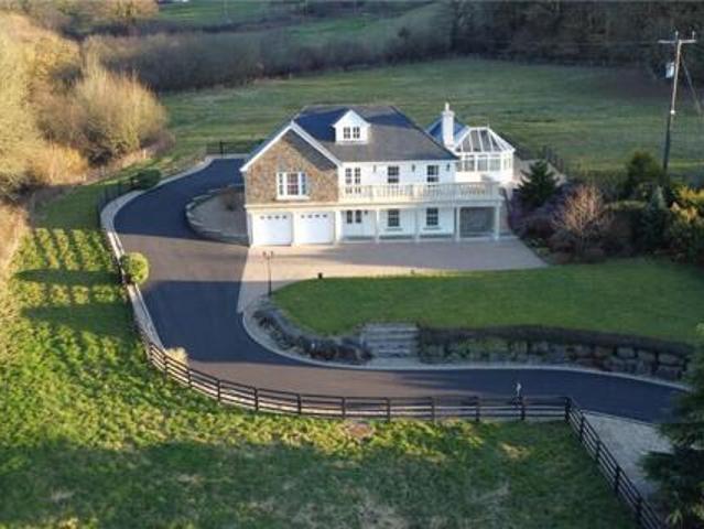 House for sale in Llanybydder, Wales
