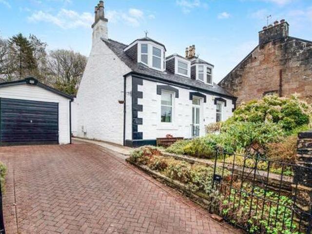 House for sale in Lochwinnoch, Scotland