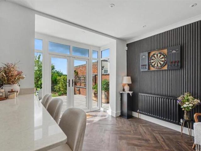 Farm for sale in Spondon, East Midlands