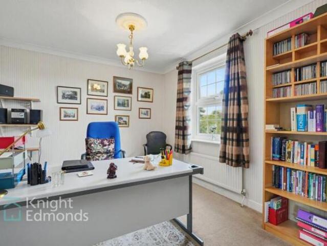 Farm for sale in Midway, Kent