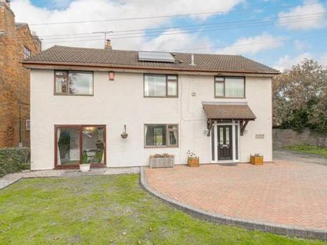 House for sale in Binley, West Midlands
