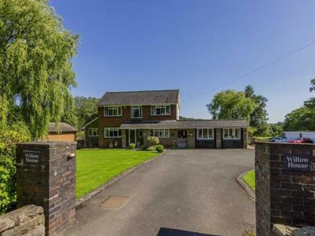 House for sale in Lyons, Greater London