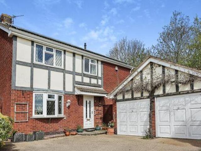 House for sale in Elmfield, Leicestershire