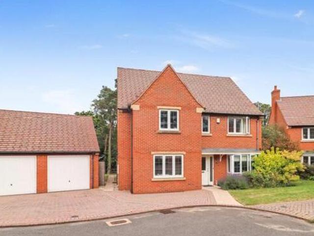 House for sale in Elmfield, Leicestershire