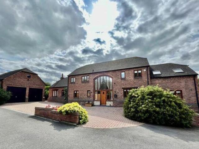 House for sale in Elmfield, Leicestershire
