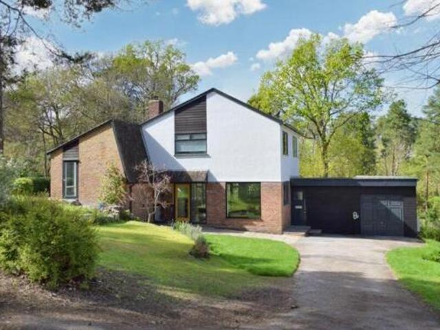 House for sale in Surrey