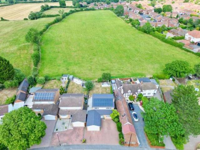 Property for sale in Eastern Green, West Midlands