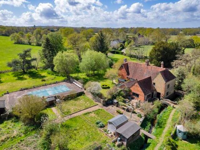 Farm for sale in The Butts, Kent