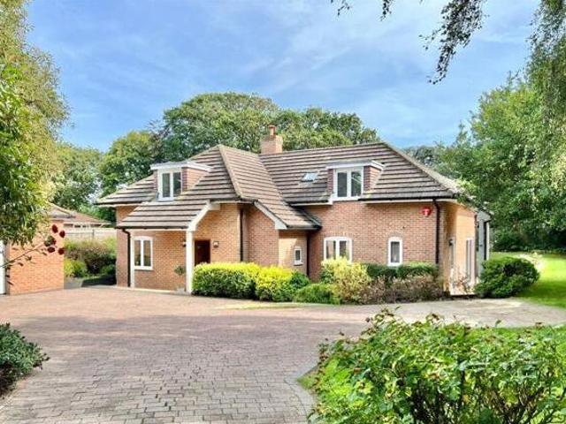 House for sale in Lymington, New Forest