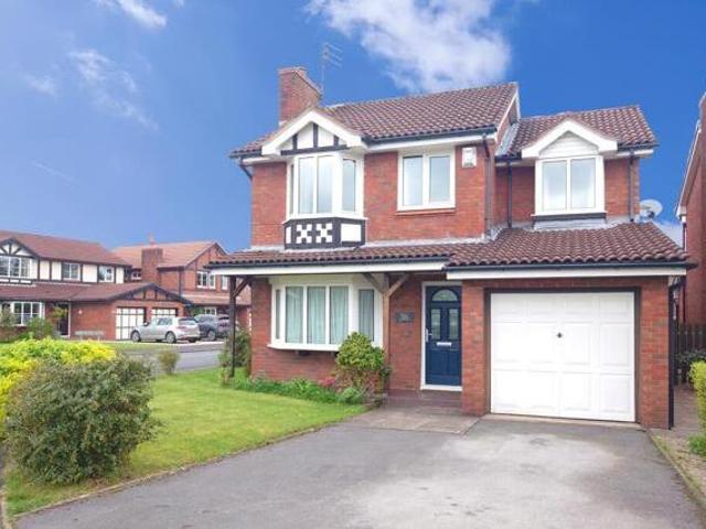 House for sale in Upton Priory, Macclesfield