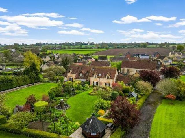 House for sale in Malmesbury, Wiltshire