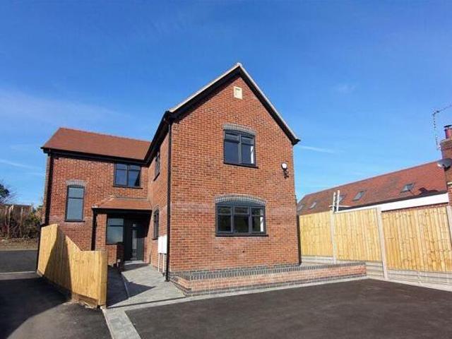 House for sale in Gun Hill, Warwickshire