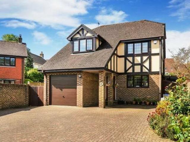 House for rent in Lyons, Greater London