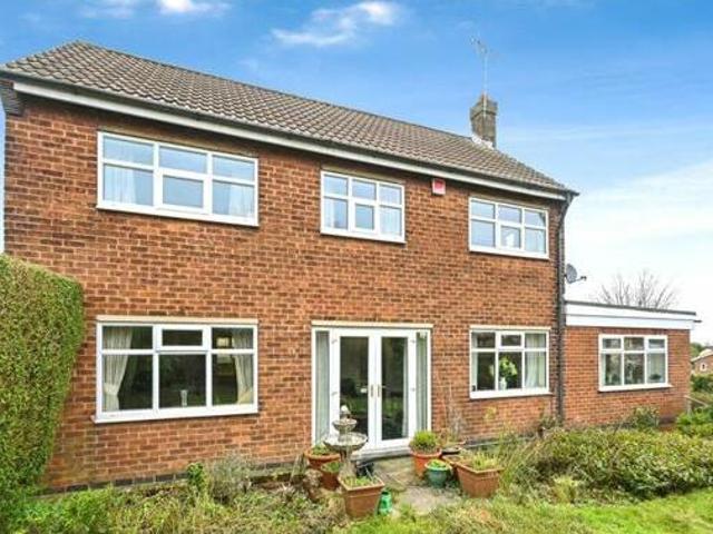 House for sale in Potters Corner, East Midlands