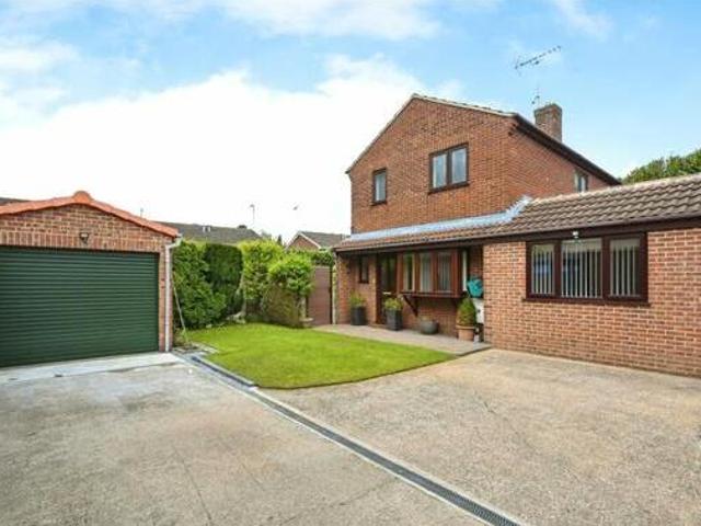 House for sale in Potters Corner, East Midlands