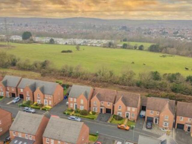 House for sale in Potters Corner, East Midlands