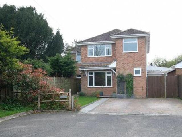 House for sale in Chilworth Old Village, Test Valley