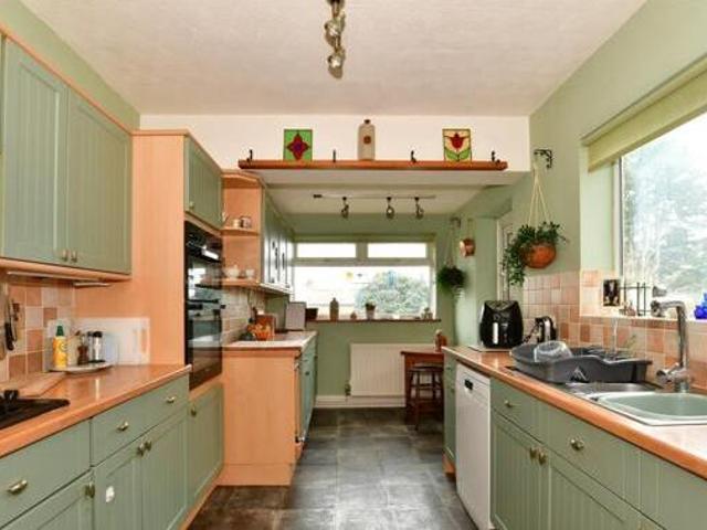 House for sale in Westbrook, Acol