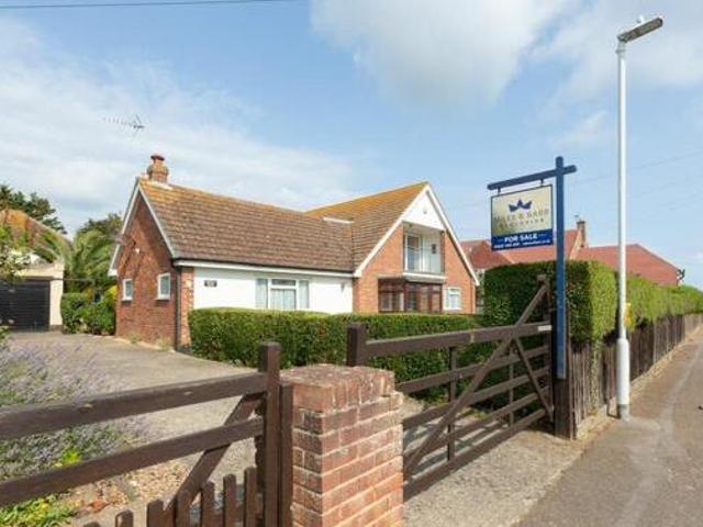 House for sale in Acol, Kent