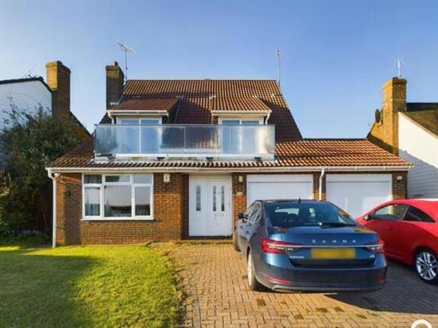 House for sale in Acol, Kent