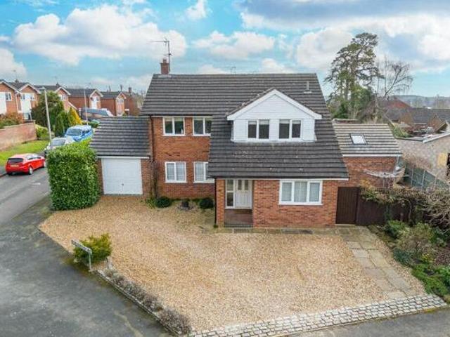 House for sale in Stanford On Avon, Leicestershire