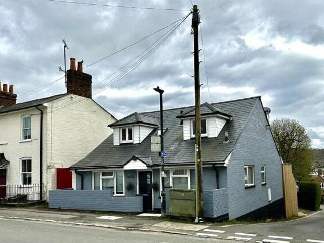 House for sale in Marlborough, Easton Royal