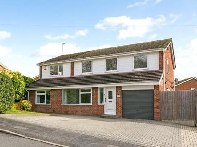 House for sale in Lunnon, Buckinghamshire