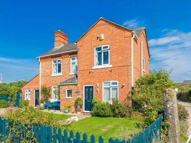 House for rent in Buckinghamshire