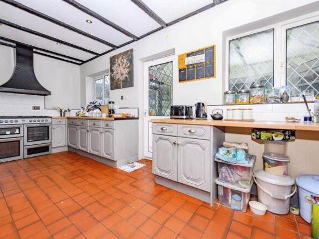 Farm for sale in Spring Park, Luton