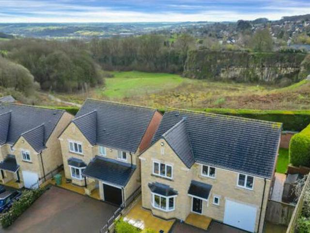 House for sale in Froggatt, East Midlands
