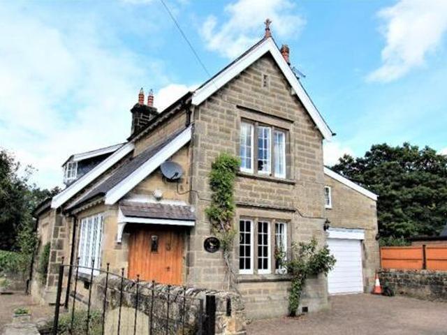 House for sale in Froggatt, East Midlands
