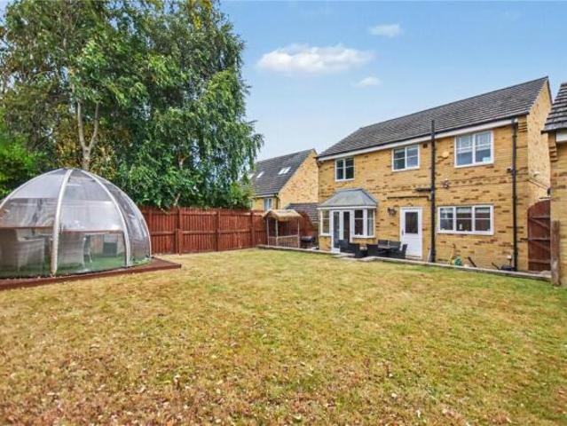 Farm for sale in Churwell, West Yorkshire