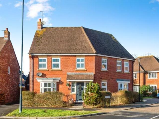 Farm for sale in Rodbourne, Swindon