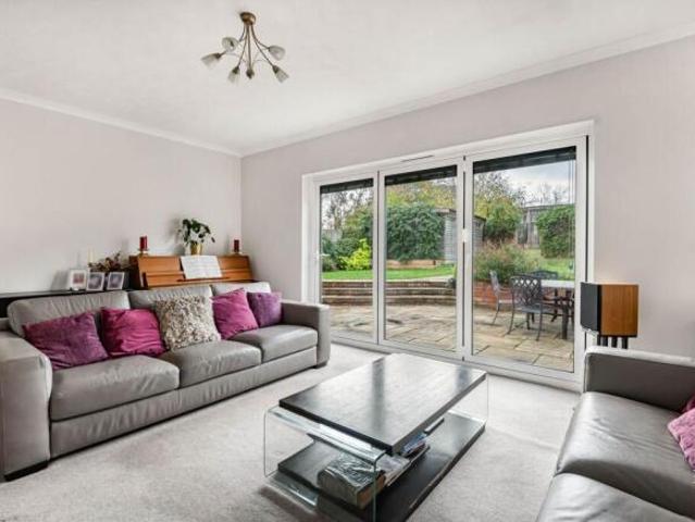 Farm for sale in Earley