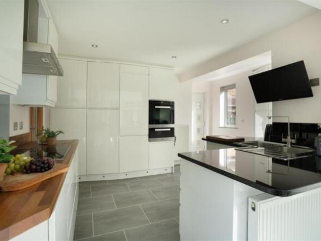 Farm for sale in Barwick in Elmet, Leeds