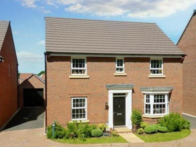 House for sale in East Midlands