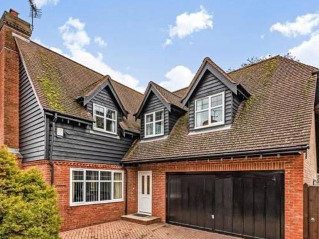 House for sale in West Sussex