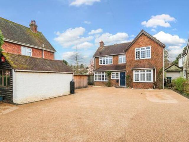 House for sale in Littlecote, West Sussex