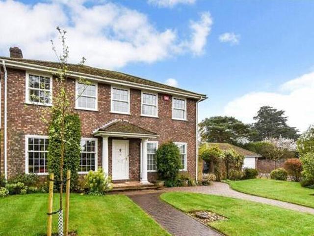House for sale in Midhurst, Chichester